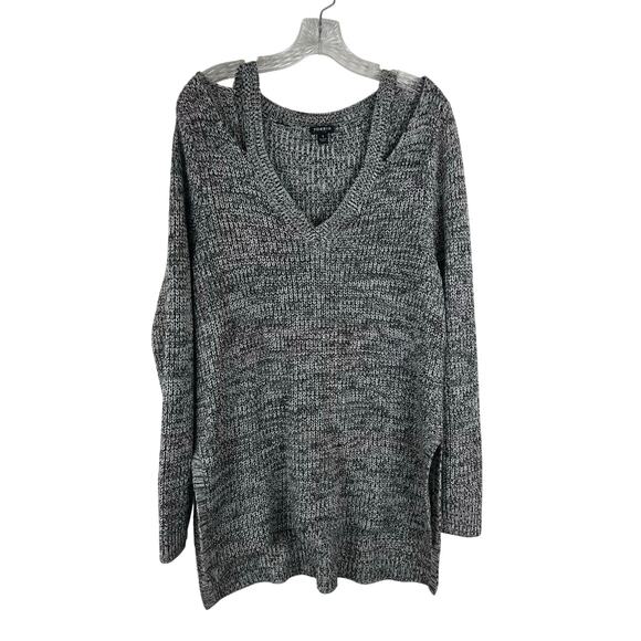 Torrid Long V-Neck Cutout Sweater Size 1X Gray Side Slits Longer Back - Picture 1 of 8